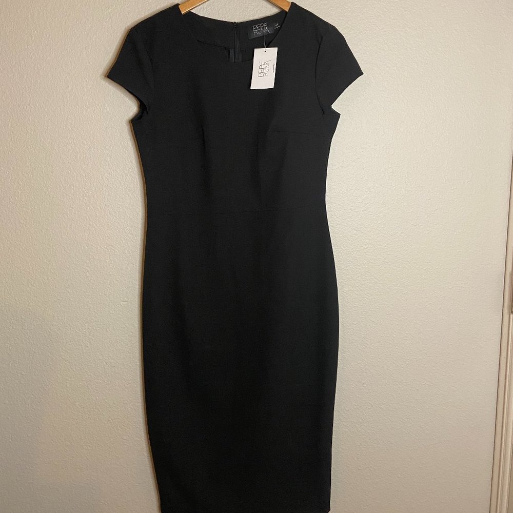 Pepe Runa Short Sleeve Form Fitting Black Dress